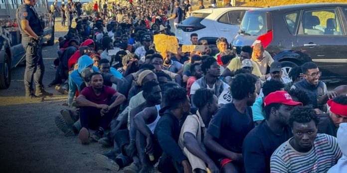 Foto:Crisis migratoria sacude a Europa: España enfrenta presión por llegada masiva a Ceuta/Cortesía Foto:Crisis migratoria sacude a Europa: España enfrenta presión por llegada masiva a Ceuta/Cortesía