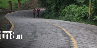 Foto: Barrio Miguel Alvarado de Siuna estrena 250 metros de calles/TN8