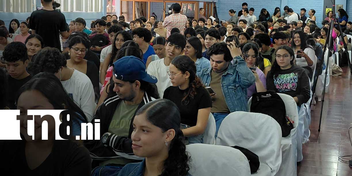 Foto: Universitarios impulsan la creatividad y el emprendimiento desde las aulas / TN8