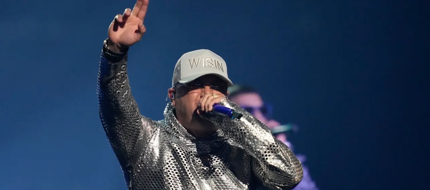 Foto: Wisin presenta la Universidad del Perreo junto a Ivy Queen/Cortesía