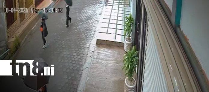 Foto: Tres mujeres habrían robado C$10 mil tras distraer a una vendedora en Estelí/TN8 Foto: Tres mujeres habrían robado C$10 mil tras distraer a una vendedora en Estelí/TN8