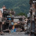 Riada en Nepal y China deja 919 fallecidos y miles de desaparecidos
