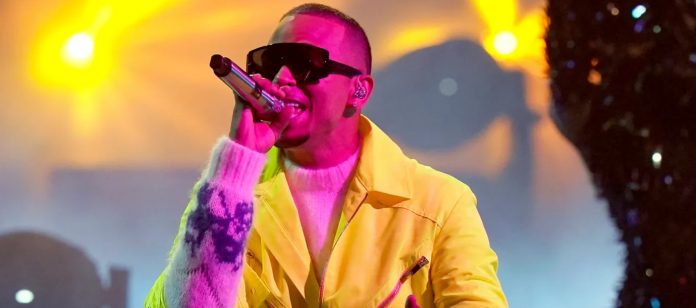 Foto: Ozuna lanza “Zizi”, su nueva colaboración junto a Omar Courtz/Cortesía