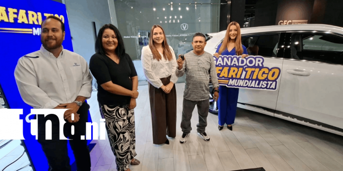 Foto: Tigo Nicaragua sorprende a dos ganadores con camionetas nuevas /TN8 Foto: Tigo Nicaragua sorprende a dos ganadores con camionetas nuevas /TN8