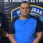 Rapó a un menor y ahora enfrenta a la justicia: capturan al tiktoker Urías Lobo Foto: Capturan a Urías Lobo tras polémico video con un menor /Cortesía