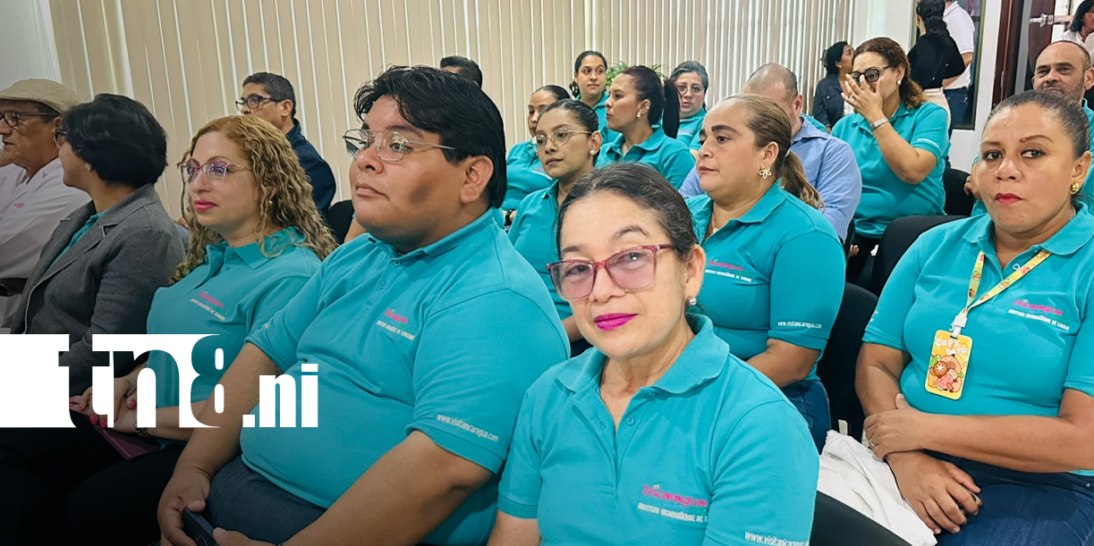 Foto: Sector turístico conoce reforma constitucional y destaca estabilidad/TN8