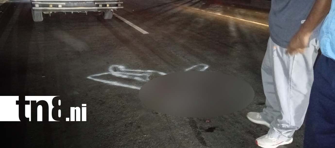Foto: Hombre fallece al ser atropellado por varios vehículos tras salir de un hospedaje en Managua/TN8