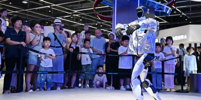 Foto:China domina los envíos mundiales de robots humanoides/Cortesía