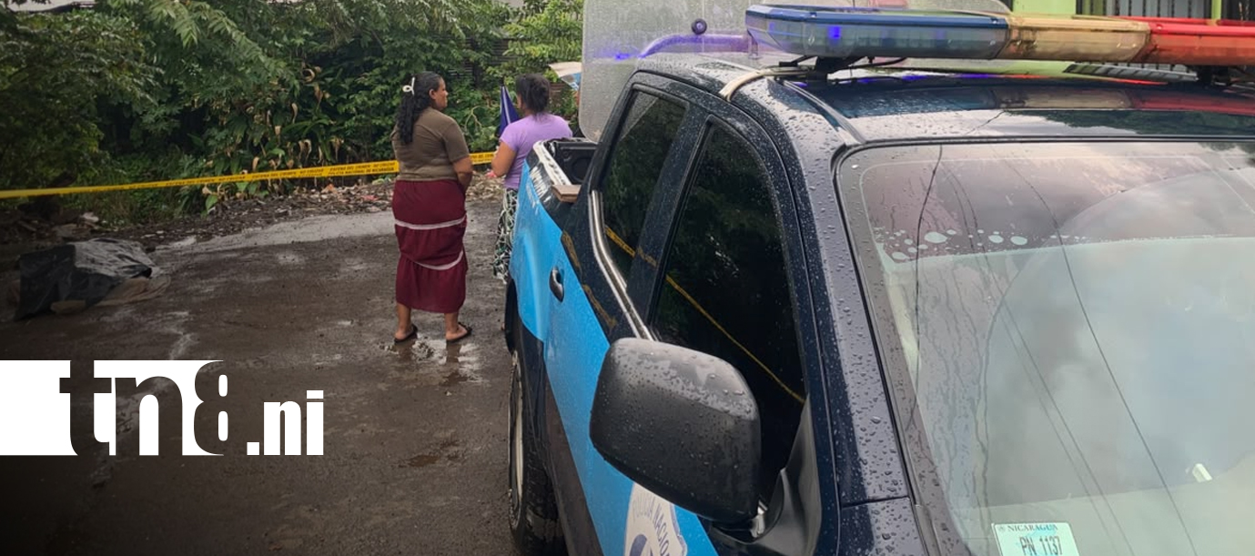 Foto: hombre muere tras caer en una poza de agua en un cauce/TN8