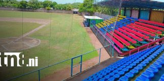 Foto: El Viejo estrena nuevo estadio de béisbol y reconoce al nuevo de los mil hits/TN8