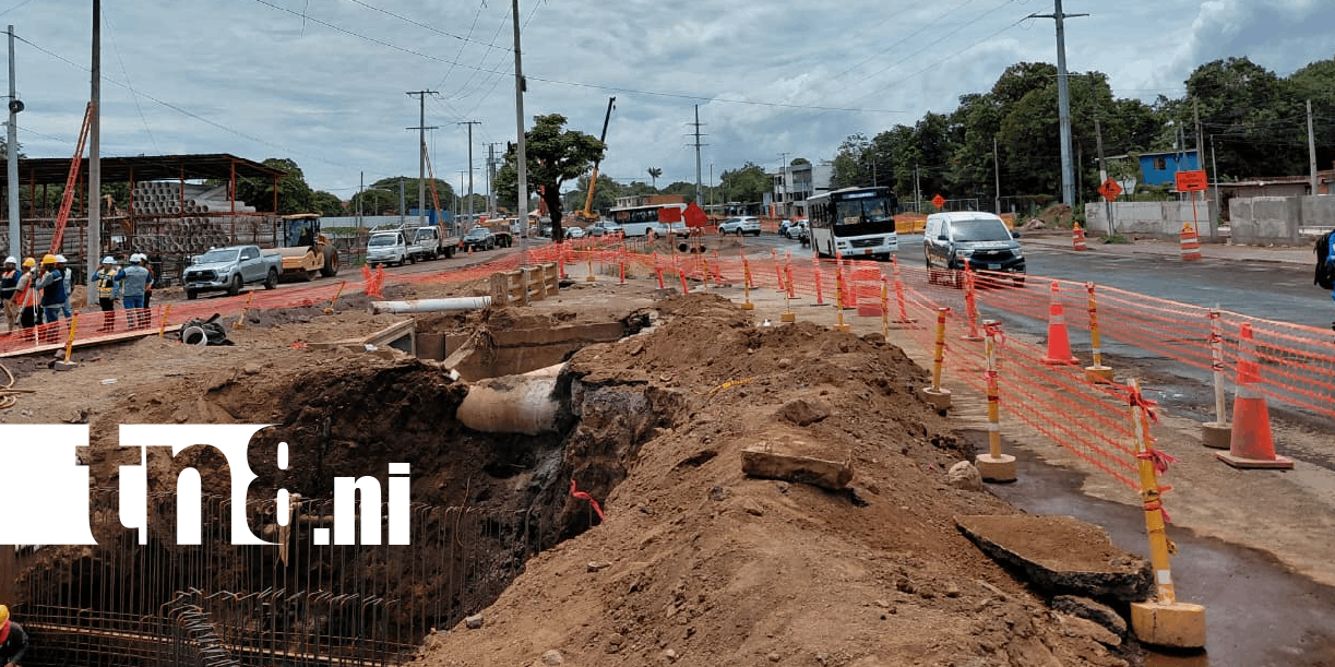 Foto: Obras de drenaje de la Pista Héroes de la Insurrección, en Managua, alcanzan el 72 % /TN8