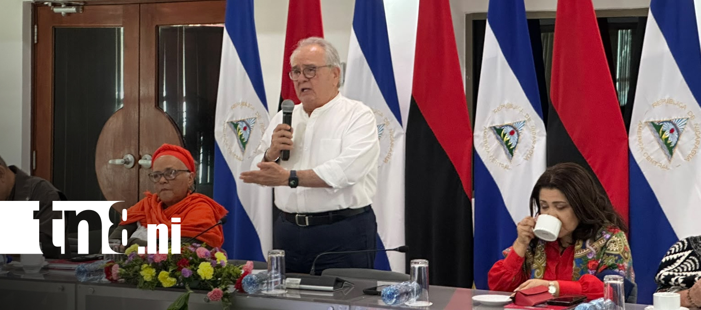 Foto: Comerciantes respaldan la reforma constitucional/TN8