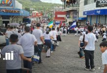 Desfile patrio reúne a estudiantes y familias en las calles de Matagalpa Foto: Desfile patrio reúne a estudiantes y familias en las calles de Matagalpa/TN8