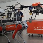 Un perro robot y una flota de drones: la tecnología que sorprende en el Centro Momotombo Foto: Un perro robot y una flota de drones: la tecnología que sorprende en el Centro Momotombo / TN8