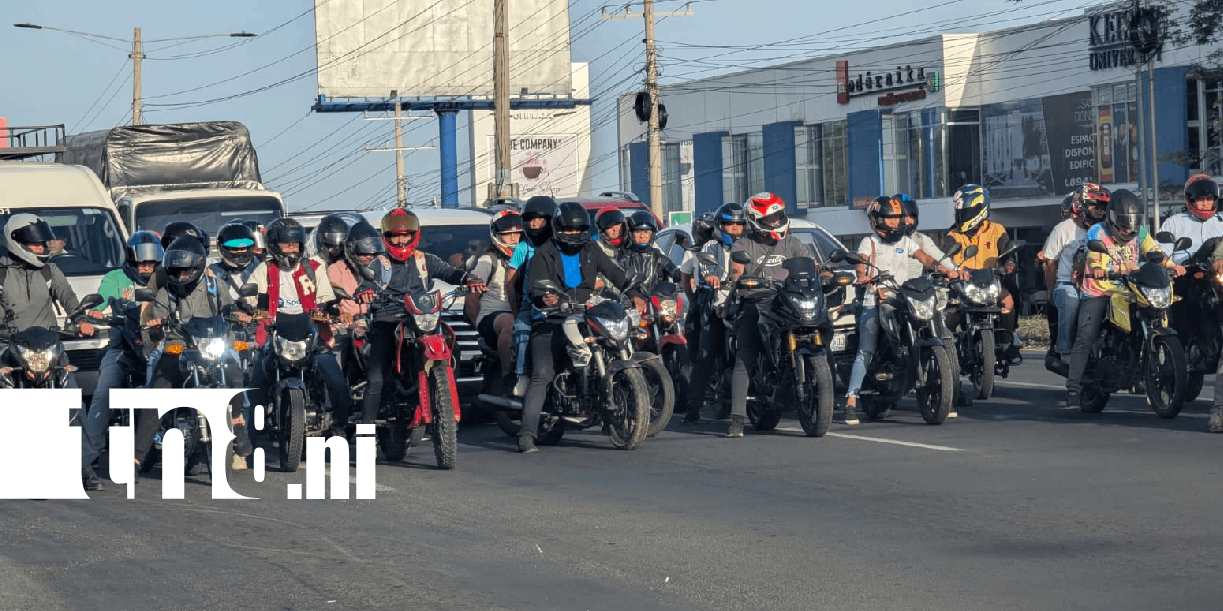 Foto: Accidente deja dos lesionados en Managua /TN8