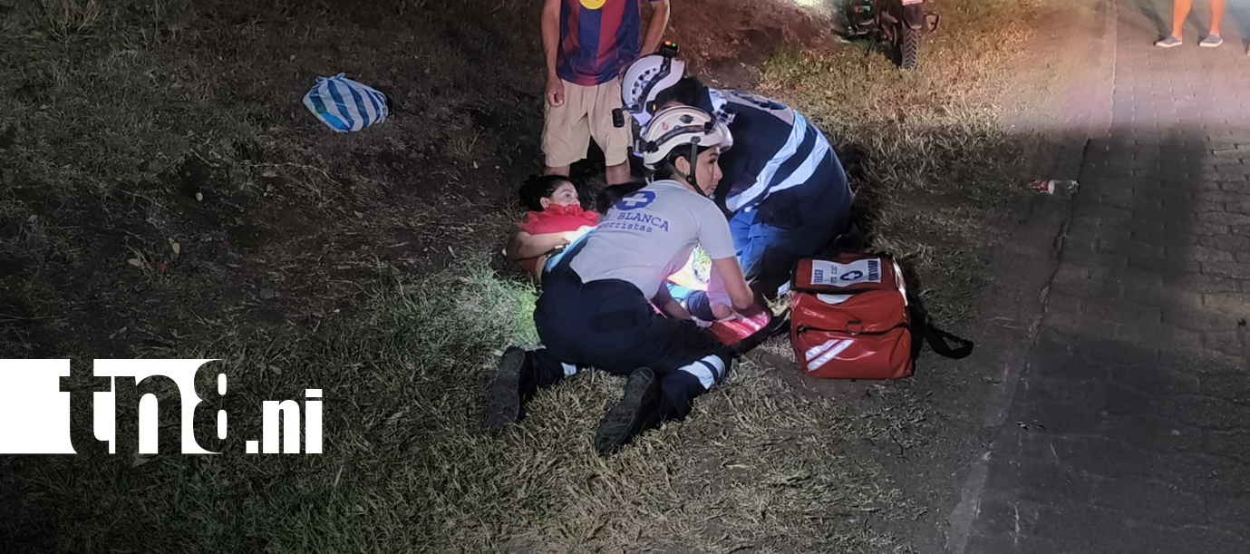Foto: Motociclistas atropellan a joven y presuntamente huyen del lugar en Estelí/TN8
