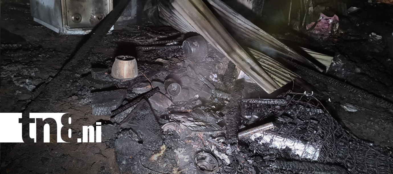 Foto: Incendio destruye vivienda en Estelí/TN8