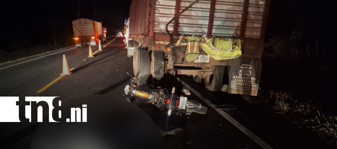 Foto: Motociclista pierde la vida tras impactar contra una rastra en La Paz Centro/TN8