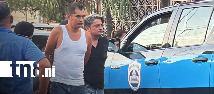 Foto: Dos personas capturadas por presunto tráfico de drogas en Juigalpa/TN8 Foto: Dos personas capturadas por presunto tráfico de drogas en Juigalpa/TN8