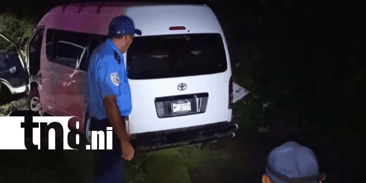 Foto: Carnavaleros de Jaguar sufre accidente en carretera de Boaco /TN8