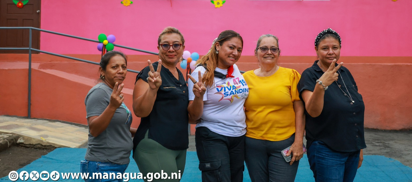 Foto: Managua transforma espacios comunitarios: barrio Santa Rosa recibe renovada casa comunal/Cortesía