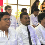 Más maestros preparados: 59 docentes se gradúan en Didáctica del Inglés Foto: Maestros de inglés se preparan para fortalecer la calidad educativa /TN8