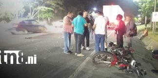 Foto: Accidente en la Cuesta El Plomo, Managua, deja dos lesionados/TN8