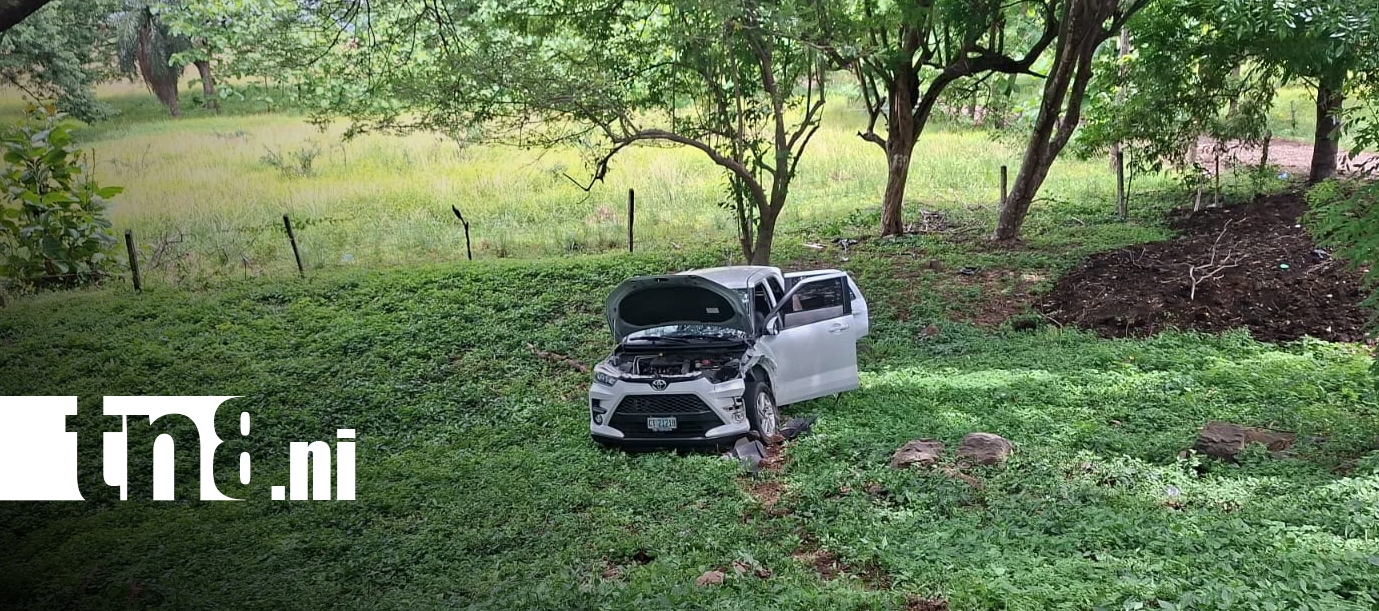Foto: Triple colisión en la carretera Juigalpa–El Rama deja varios lesionados/TN8