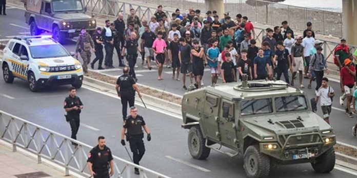 Foto: España blinda Ceuta con más de 2.000 efectivos ante una nueva oleada migratoria / Cortesía