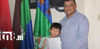 Foto: Protagonistas de la academia Bryan Wilson en Siuna alcanzan nueva victoria educativa/TN8