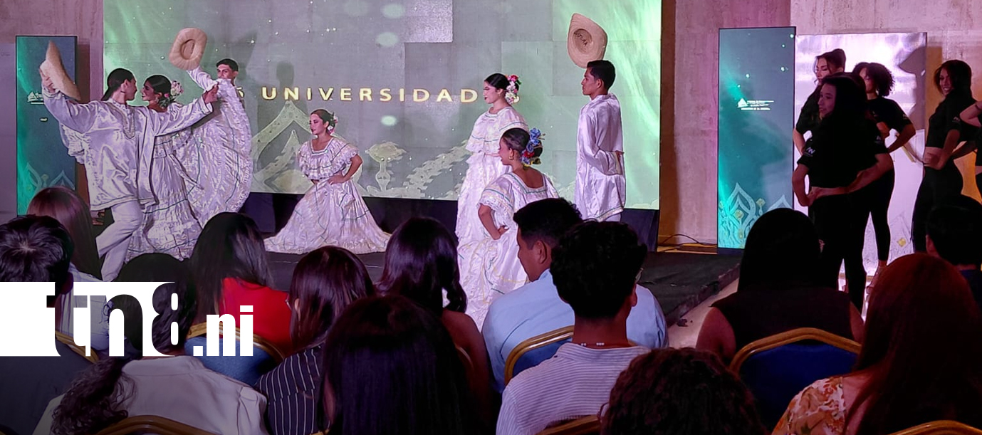 Foto: Las 16 universitarias que competirán por la corona de Reina UNEN 2026/TN8