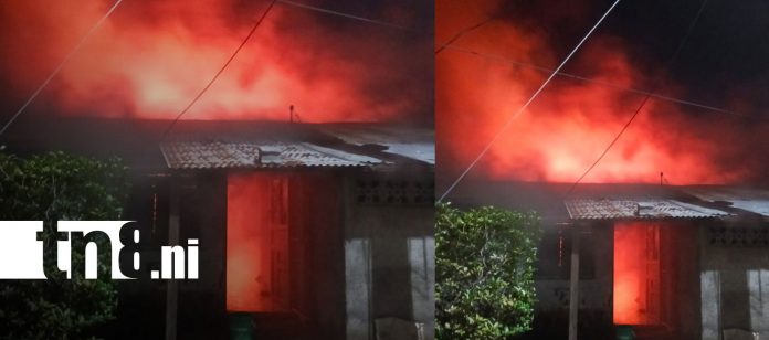 Foto: Incendio causa daños materiales en vivienda de Managua/TN8 Foto: Incendio causa daños materiales en vivienda de Managua/TN8