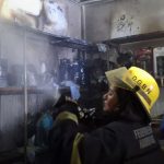 Foto: Incendio en bodega de productos de limpieza genera alarma en Monimbó/TN8
