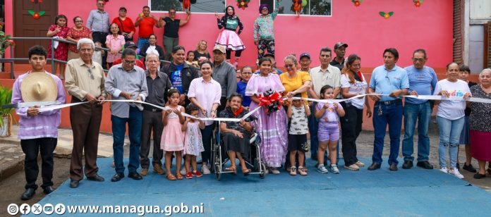 Foto: Managua transforma espacios comunitarios: barrio Santa Rosa recibe renovada casa comunal/Cortesía Foto: Managua transforma espacios comunitarios: barrio Santa Rosa recibe renovada casa comunal/Cortesía