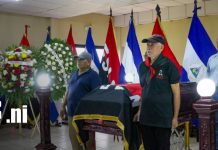 Rinden homenaje al cro. Eddy Leonardo Olivares durante honras fúnebres en Masaya Foto: Rinden homenaje al cro. Eddy Leonardo Olivares durante honras fúnebres en Masaya/TN8