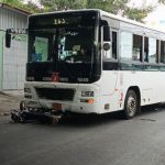 Foto: Bus de la ruta 165 impacta a pareja de motociclistas en Managua/TN8