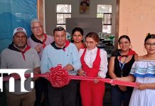 Universidad Ricardo Morales Avilés inaugura laboratorio dedicado al Héroe y Mártir Edgar “La Gata” Munguía Foto: Inauguran laboratorio de informática en honor a Edgar “La Gata” Munguía/Tn8