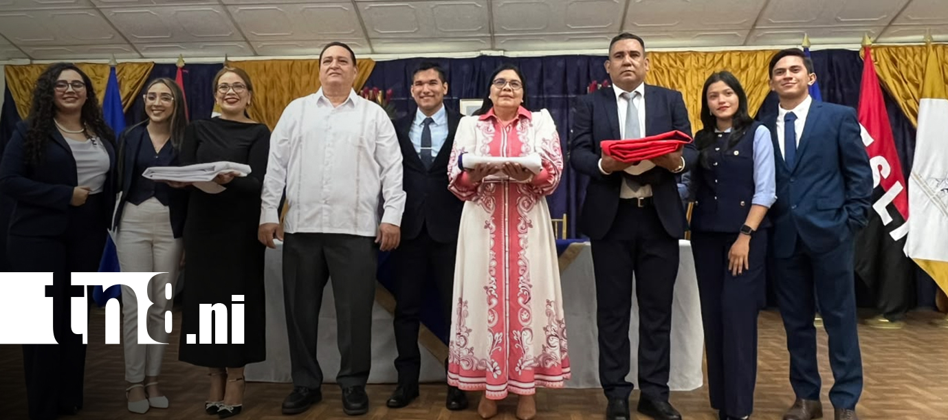 Foto: Universidad Casimiro Sotelo gradúa a 90 profesionales/TN8