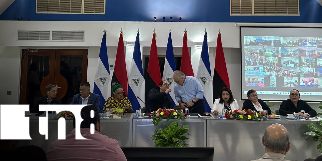 Foto:Deportistas de todo el país respaldan reformas parciales a la Constitución/Tn8