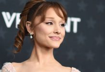 Foto:Ariana Grande sorprende al abandonar esperado musical en Londres/Cortesía