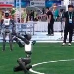 ¡Siuuu! Robot humanoide imita la famosa celebración de Cristiano Ronaldo Foto: El festejo de CR7 llega a los robots/Cortesía