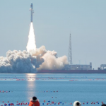 China sorprende al lanzar desde el mar dos satélites con inteligencia artificial Foto: China pone dos satélites en órbita/Cortesía