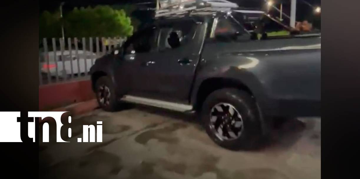 Foto: Robo de vehículos en Plaza Familiar, carretera a Masaya/TN8