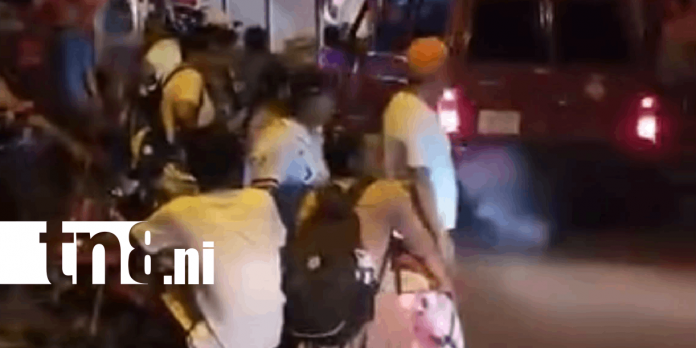 Foto: Pelea en plena calle de San Jerónimo termina con una joven hospitalizada /TN8 Foto: Pelea en plena calle de San Jerónimo termina con una joven hospitalizada /TN8