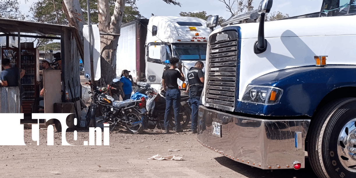 Foto: Hallan cuerpo dentro de un furgón en Managua /TN8
