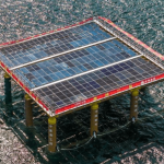 China sorprende al mundo con su primera granja solar flotante de bambú Foto: China hace historia al inaugurar una innovadora granja solar /Cortesía