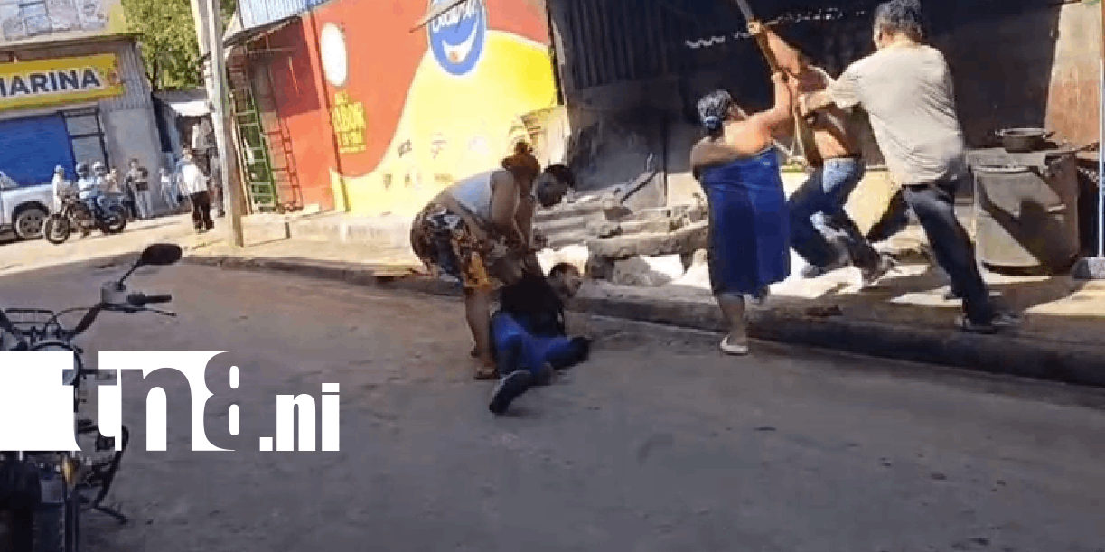 Foto: Managua: hermanos se enfrentan por un pedacito de chicharrón /TN8