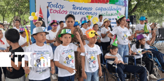 Foto: Con arte y alegría, estudiantes del Melania Morales celebran su día /TN8