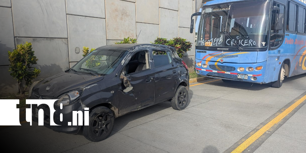 Foto: Aparatoso accidente de tránsito en el 7 Sur / TN8