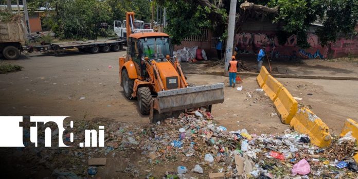 Foto: Reporte de basura en el barrio René Cisneros, en Managua / TN8